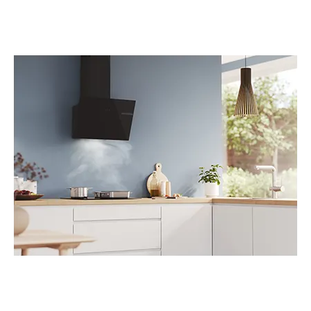 BOSCH DWK65DF61B 60cm Wall-mounted cooker hood clear glass black