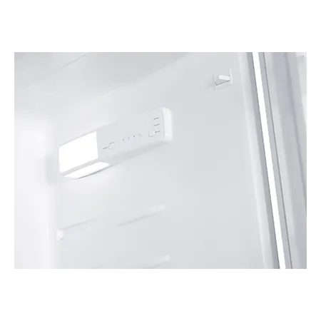 Iceking IKBI7070STAT Built In Frost Free 70/30  Fixed Hinge Fridge Freezer