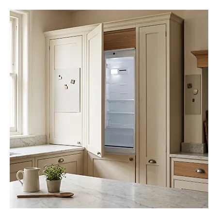 Iceking IKBI7070STAT Built In Frost Free 70/30  Fixed Hinge Fridge Freezer