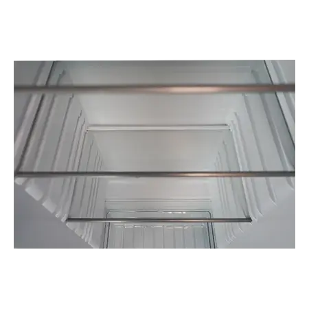 Montpellier MDATLF170W Tall Larder Fridge - White)